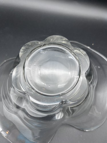 Clear Glass Crimped Serving Bowl - Picture 4 of 4