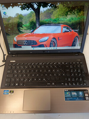 ASUS K55VD 15.6 Zoll, Core i5 3210QM,256GB SSD ,8 GB ,GT630M