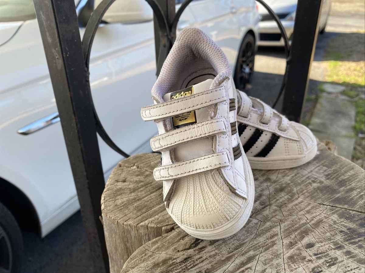 Baby Toddler Adidas sz 5 shell toe sneakers white shoe Unisex Kids