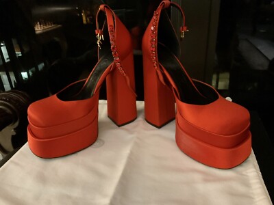 Versace Aevitas