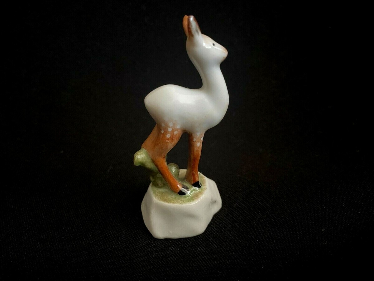 HEREND PORCELAIN HANDPAINTED MINIATURE FAWN FIGURINE (5288) FROM