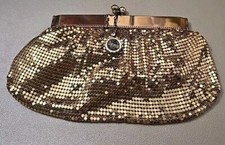 VTG Duramesh Gold Metallic Mesh Change Coin Crystal Kisslock Purse Lined