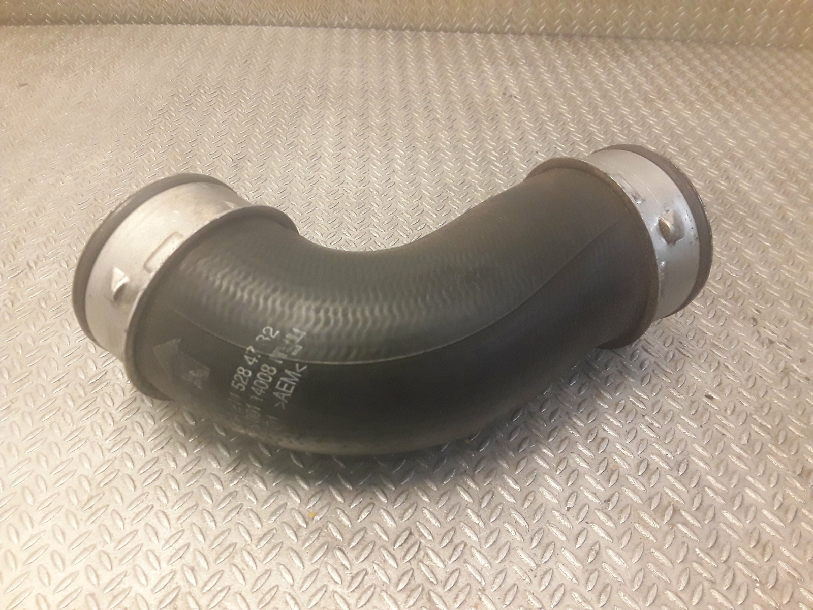 MERCEDES W211 Intercooler Hose Pipe for E Class W211 OM646 220 CDI