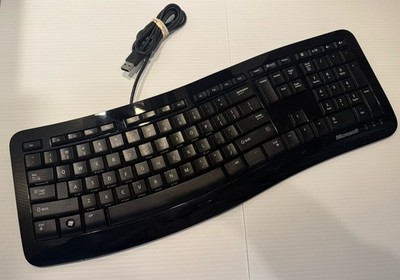 Microsoft Comfort Curve Keyboard 3000 (Model 1482 / KU-1079) - A+ Condition