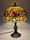 Vintage Tiffany Style Leaded Stained Glass Table Lamp 18In Tall