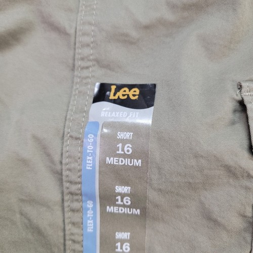 Lee Shorts Women 16 Med Green Flex To Go Cargo Stretch Relaxed Fit Hiking 6" NWT - Picture 3 of 10