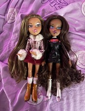 Bratz Lot Of 2 ( Sasha Is A Repaint )