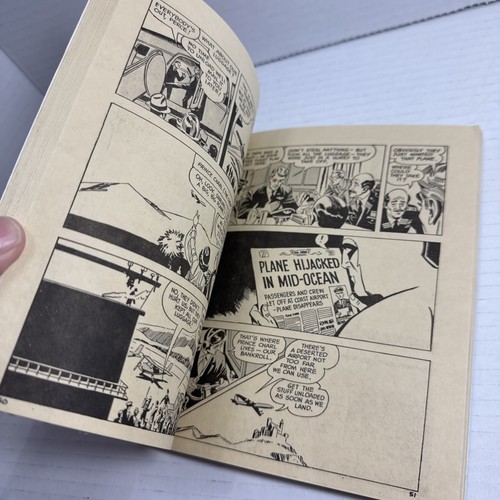 Phantom Diamond Comics #17 INDIA in INGLESE versione bianco e nero Lee Falk raro - Foto 10 di 13