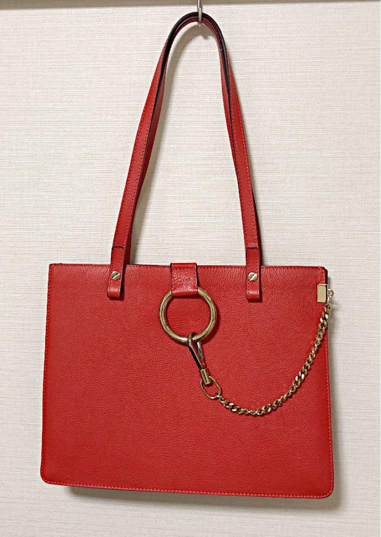 Stylish and Durable Tote Bag for Everyday Use-image