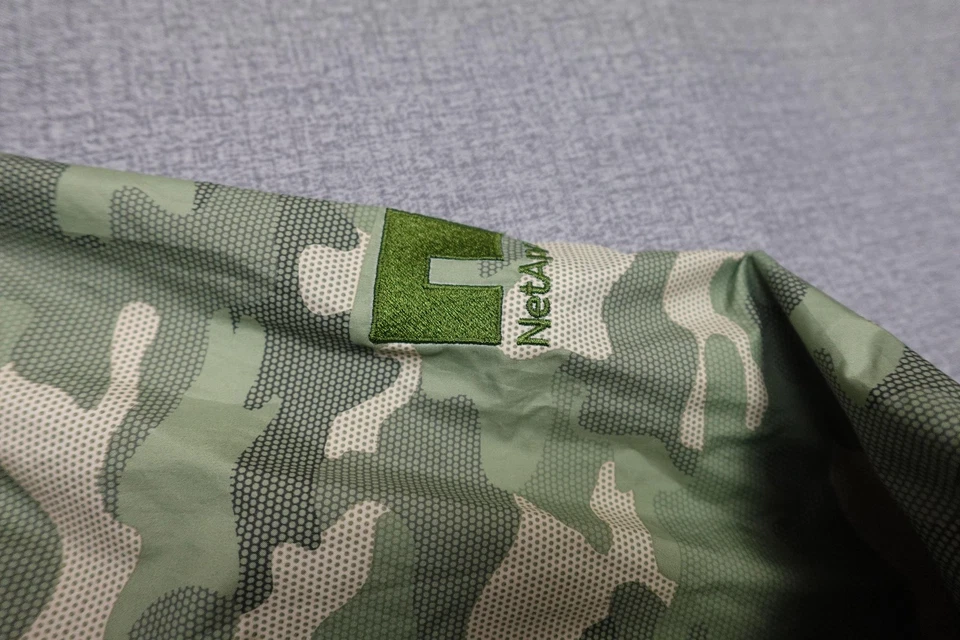 Chaqueta cortavientos Peter Millar para hombre XL verde camuflaje cuarto cremallera pulóver golf Foto 4 de 4