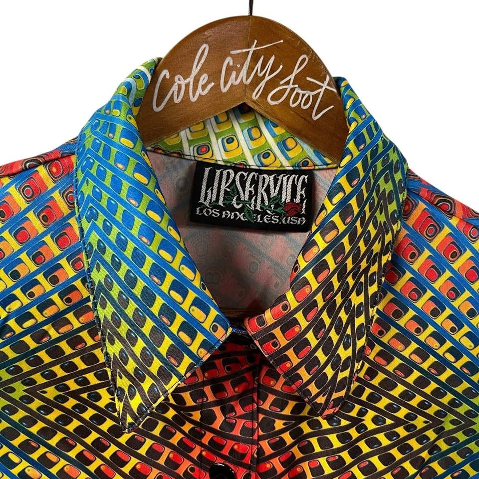 Vestido Camisa Geométrico Lip Service Frente a Presión Mediano Colorido De Colección Hecho en EE. UU. Foto 2 de 4