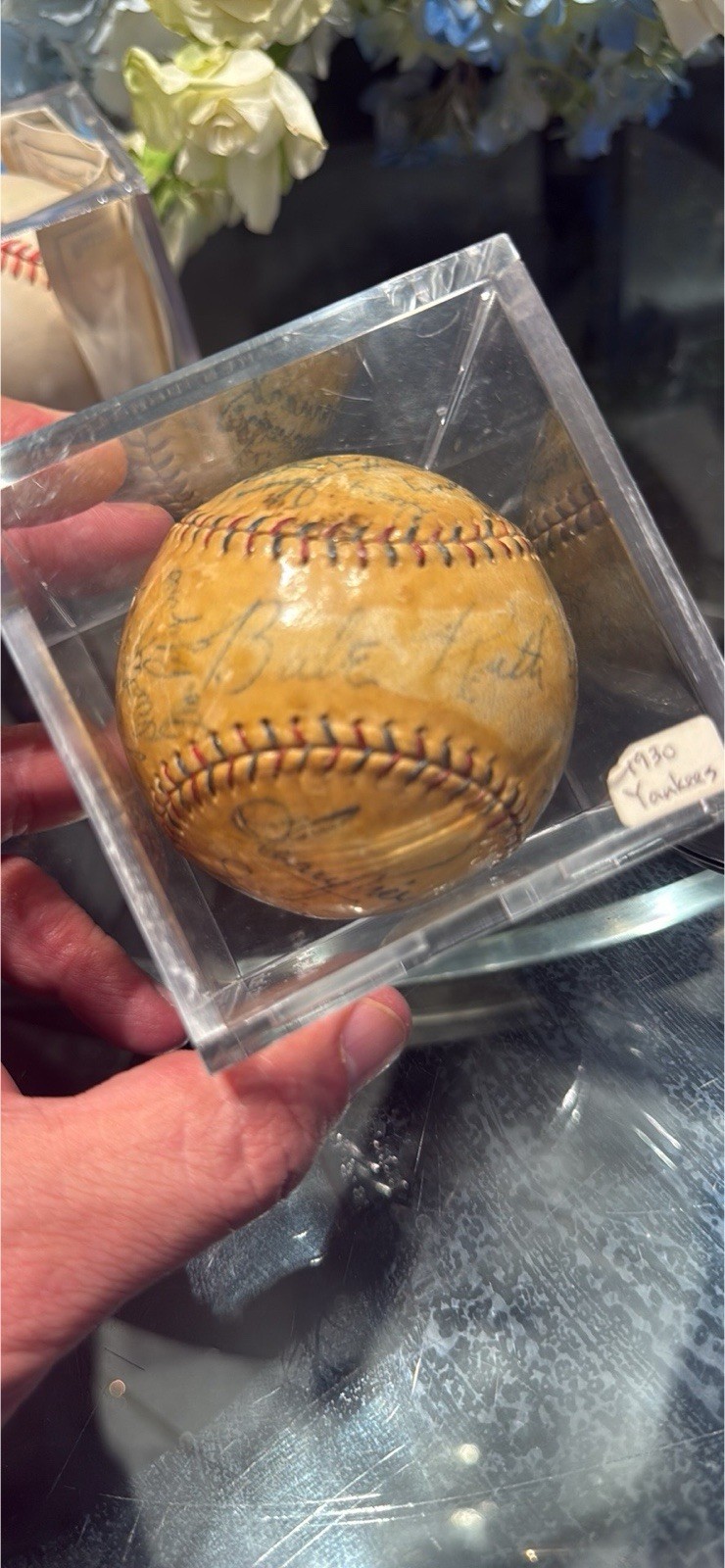 1930 New York Yankees Team Signed Baseball Featuring Babe Ruth Vintage Autograph