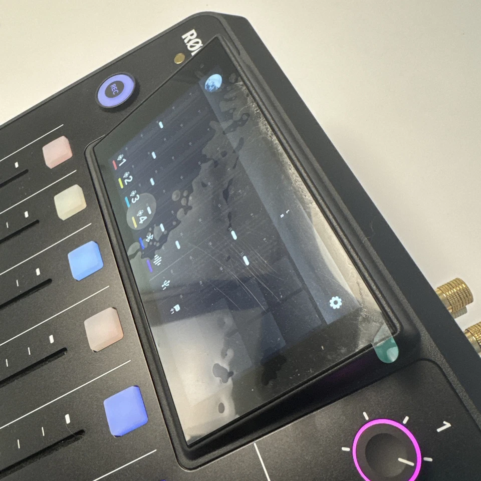 RODECaster Pro II Integrated Audio Production Studio - Image 3 of 4