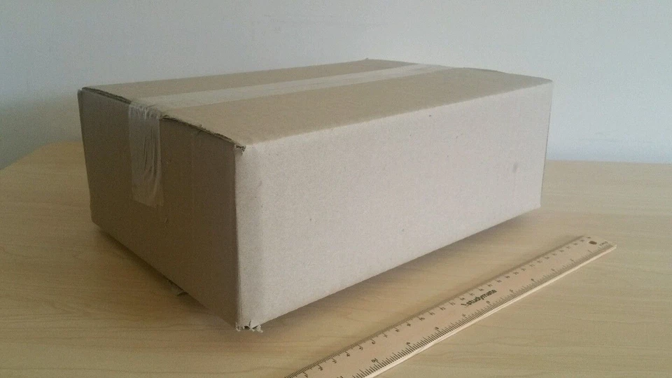 950g paraffin wax blocks for various applications- solid and white- in Australia - Image 3 of 4