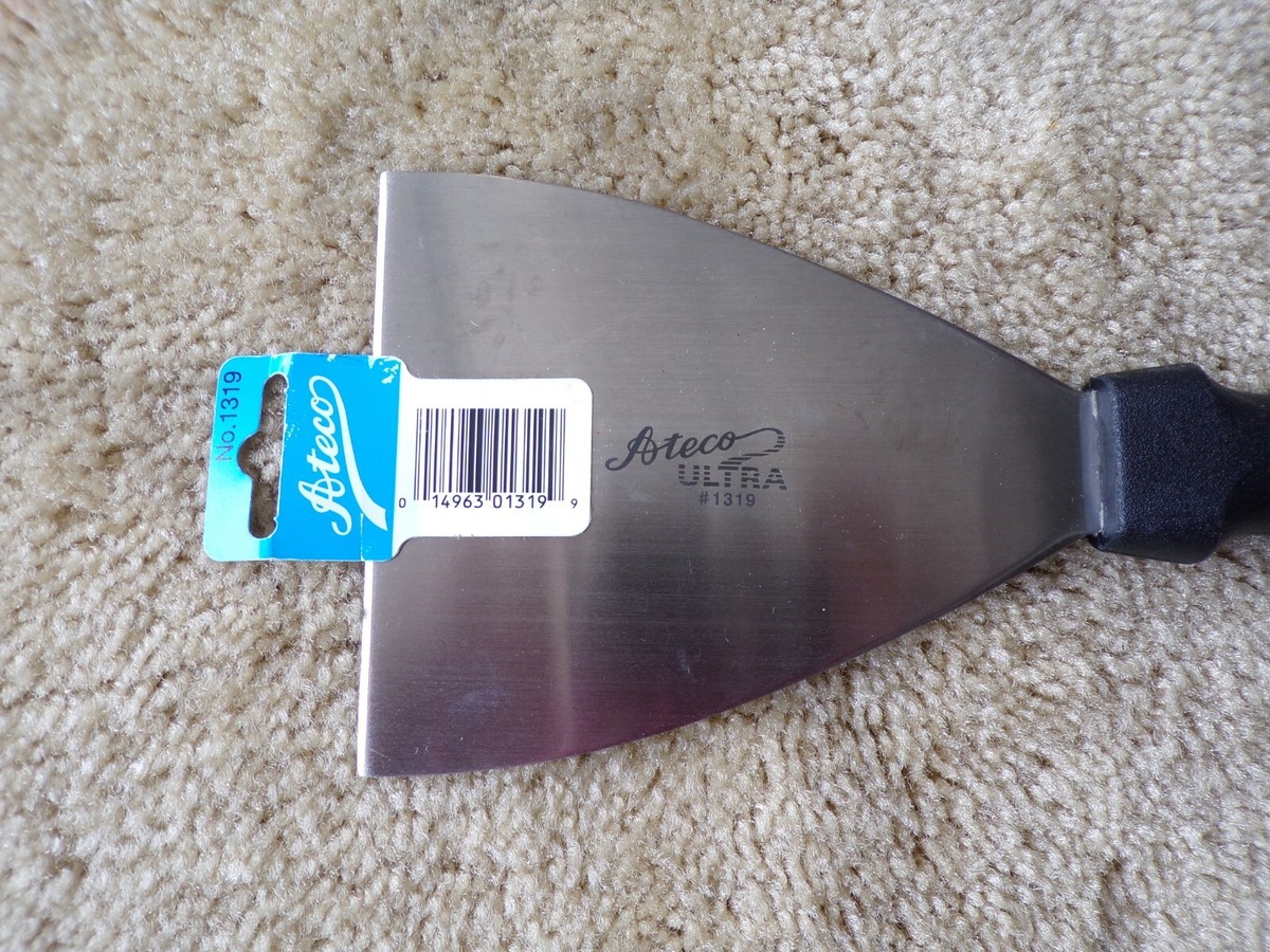 Ateco 1319 Ultra Pastry Scraper - Stainless Steel Bench Scraper With Plastic Handle - View #4