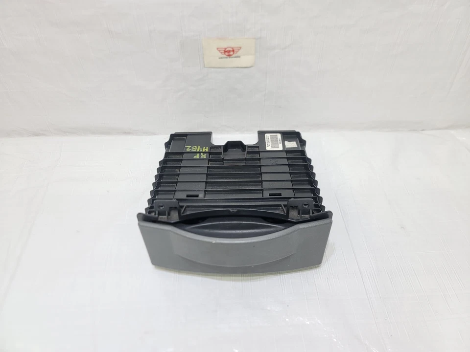 2008-2010 Chrysler Town & Country Dash Center Console Retractable Cup Holder OEM Foto 2 de 4
