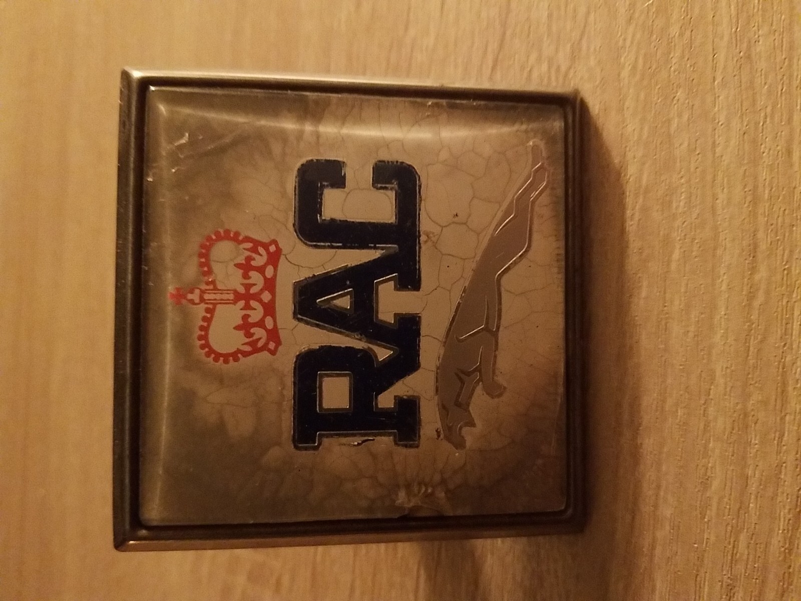 VINTAGE JAGUAR/RAC CAR GRILLE BADGE eBay