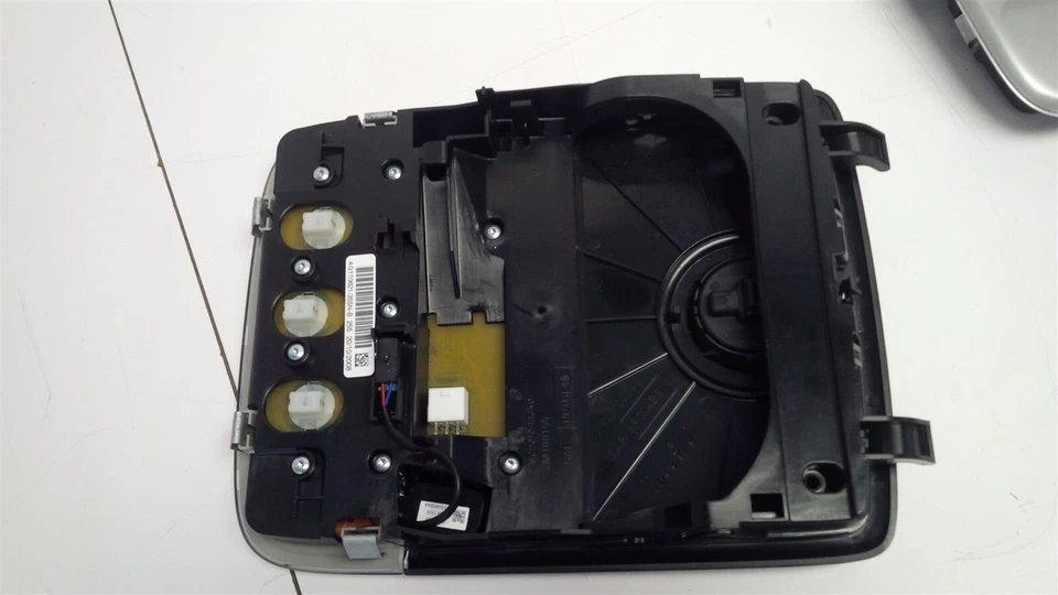 08-09 Pontiac G8 Holden Dome luz e console aéreo com INTERRUPTOR DE TETO SOLAR - Imagem 3 de 3