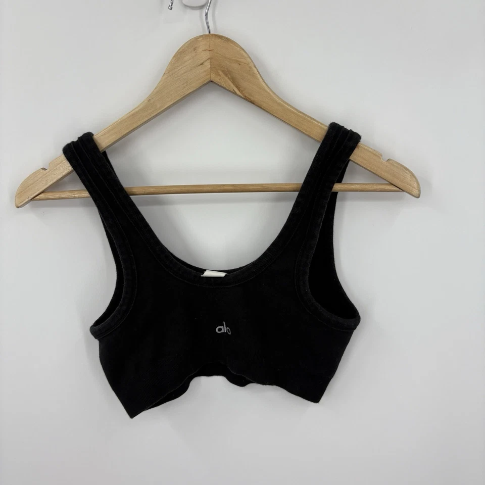 Alo Yoga Chosen Sports Bra Medium Black Stretch Gym Ribbed Pilates Seamless Soft - Image 2 of 4