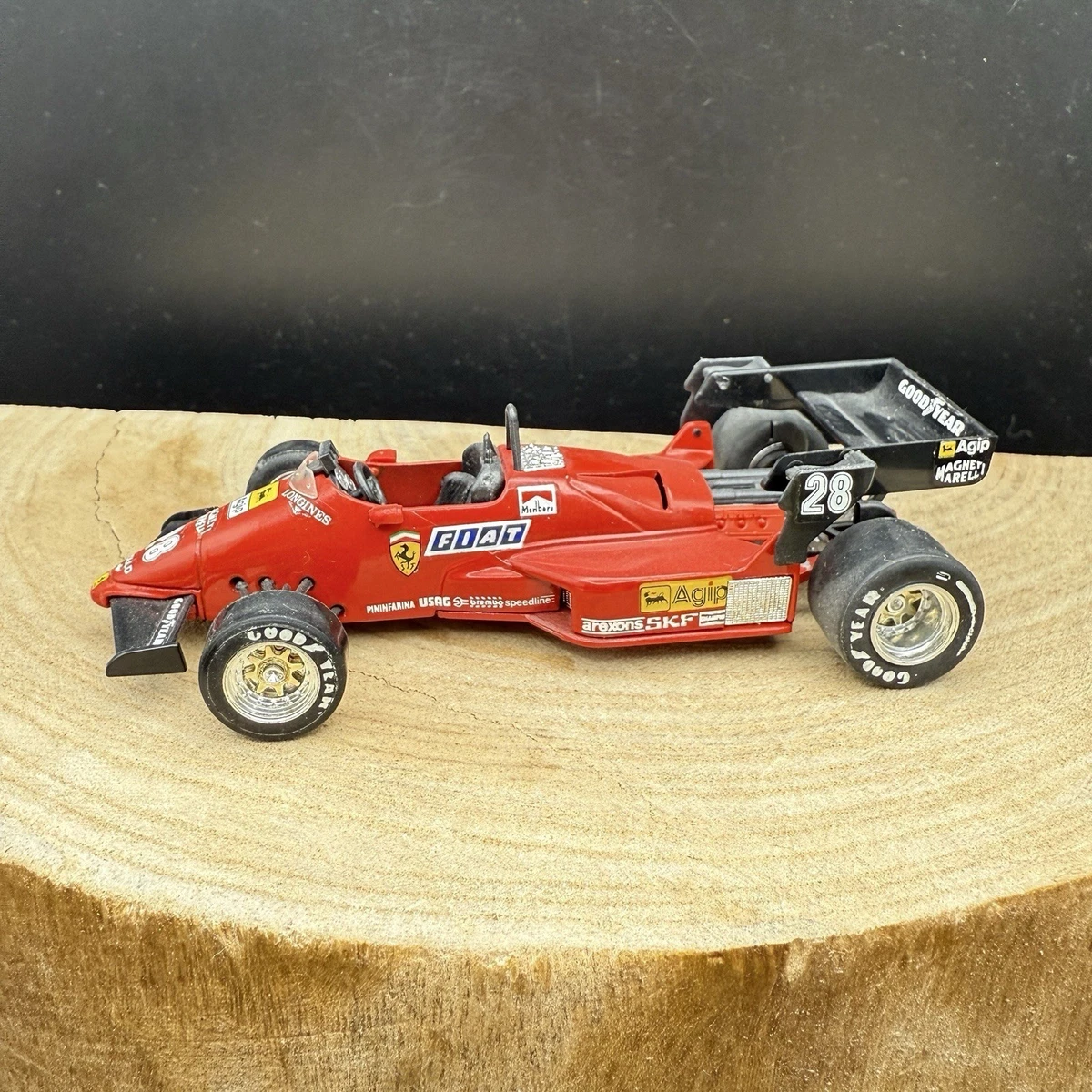 Preços baixos em Ferrari f1 1 43 | eBay