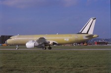 Dia Flugzeug Planespotter Kleinbildformat 24x36mm ungerahmt O54-1-3