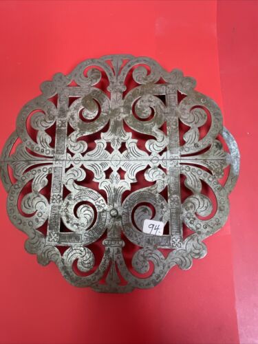 Antique Silverplate Expandable Trivet Au Bon Marche' - Paris Ornate Scrollwork - Picture 2 of 9