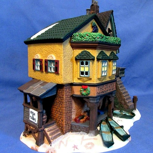 Dept 56 Dicken's Village Series The Grapes Inn #57534 5th Edition 1996 Lighted - Picture 5 of 10