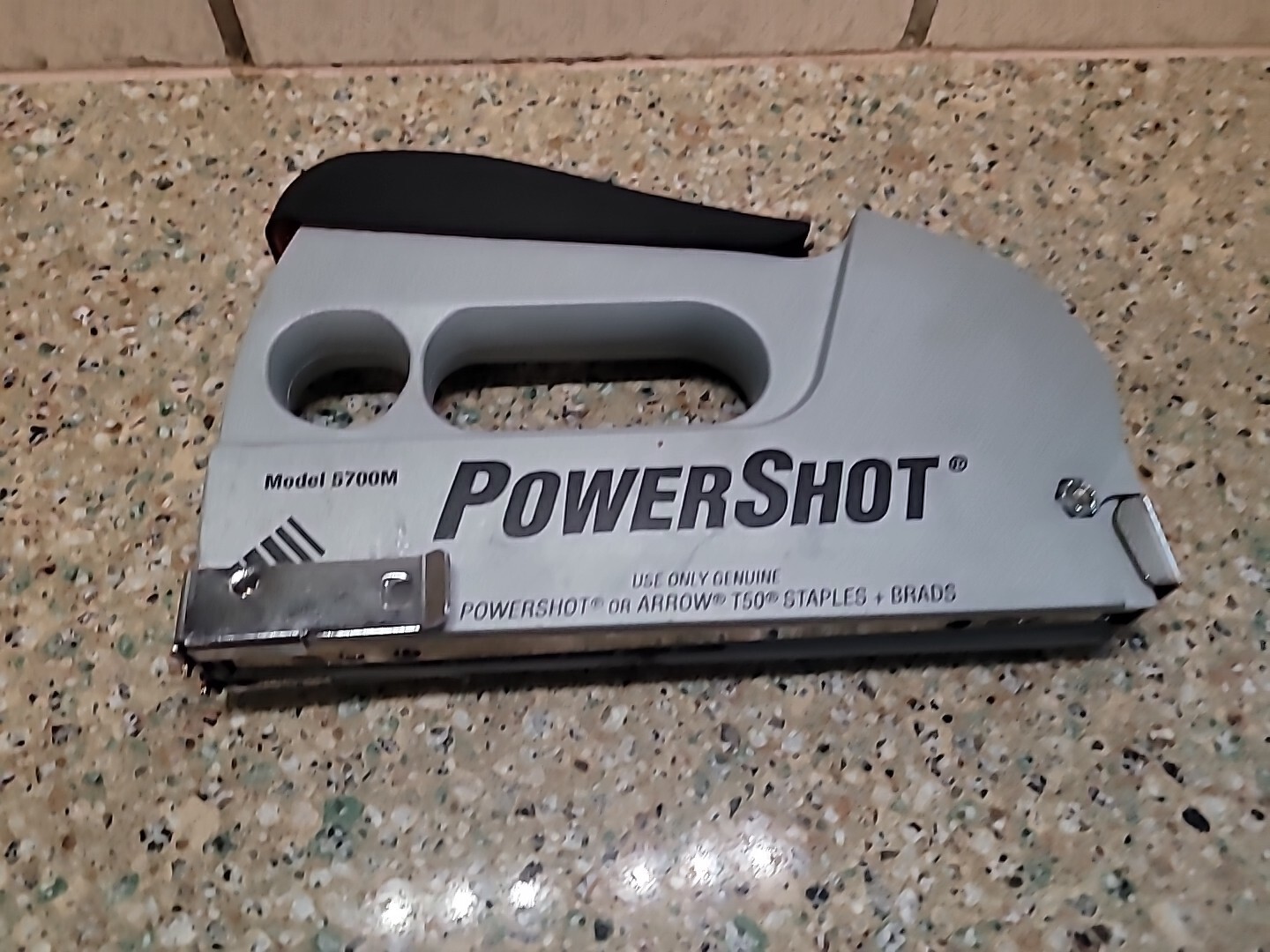 PowerShot Stapler Arrow Fastener Heavy Duty 5700M Stapler Gray Tool-image
