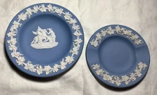 VTG -2~ Wedgwood Jasper Ware Grape Vines Trinket Dish 4.75” & Ashtray 3.75”
