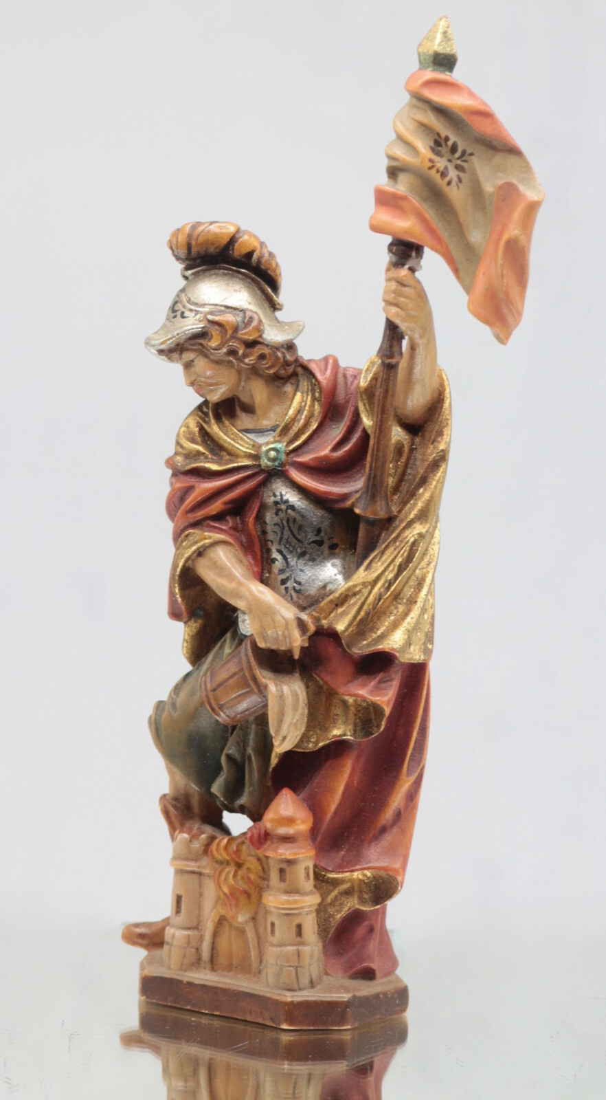 Heilige Florian Geschnitzte Holzfigur Schutzpatron farbig gefasst vergoldet 26cm