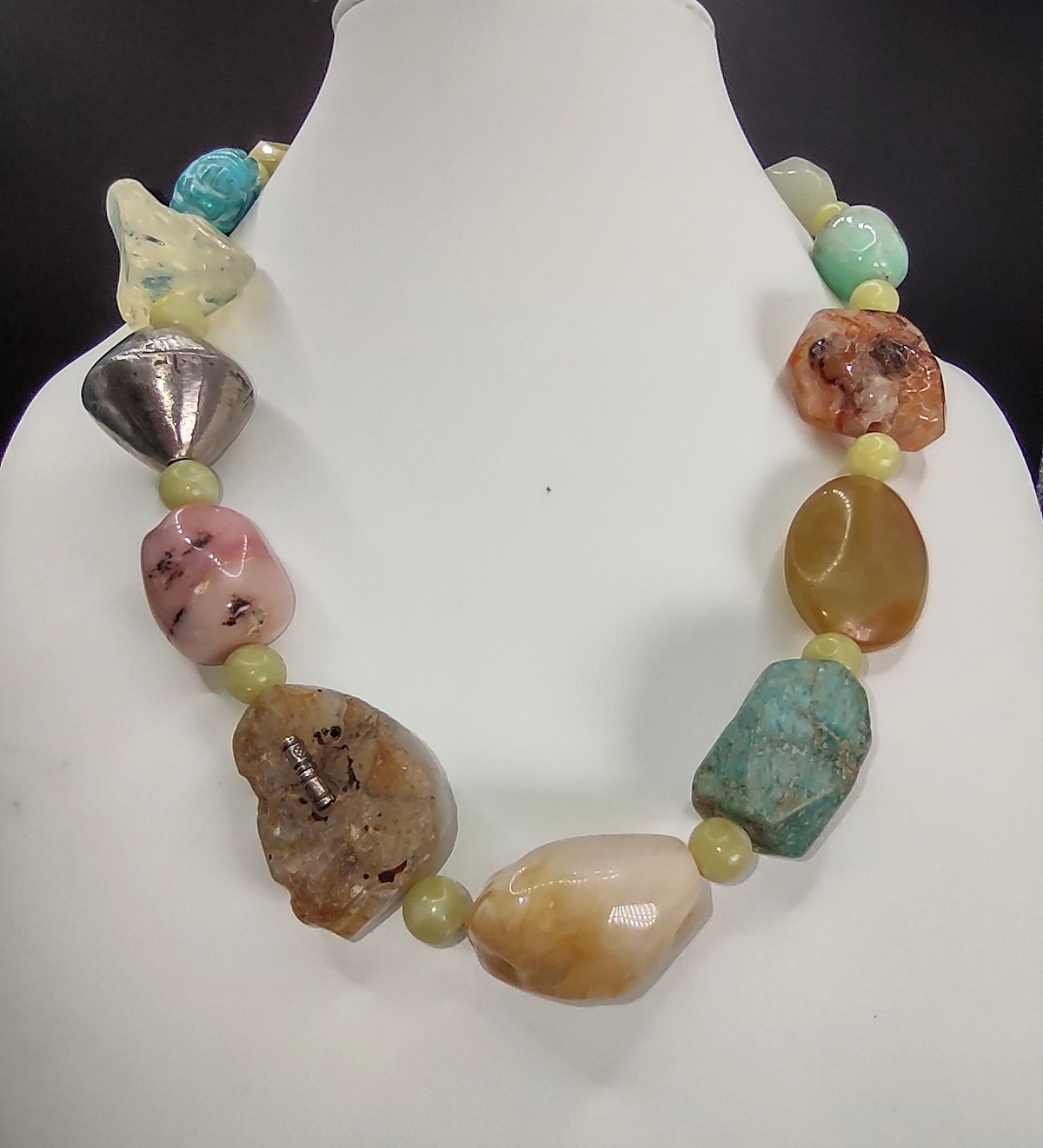 AGATE, CARVED JADE, MULTIPLE GEMSTONE NECKLACE 92… - image 2