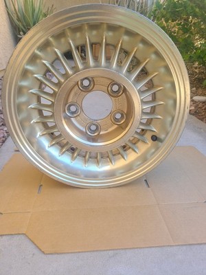 1950'S CADILLAC ORIGINAL SABRE WHEEL LIGHTLY GOLD KELSEYHAYES #39796 ALCOA437933
