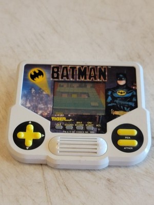 1988 TIGER ELECTRONICS DC COMICS TIM BURTON BATMAN GAME WORKS