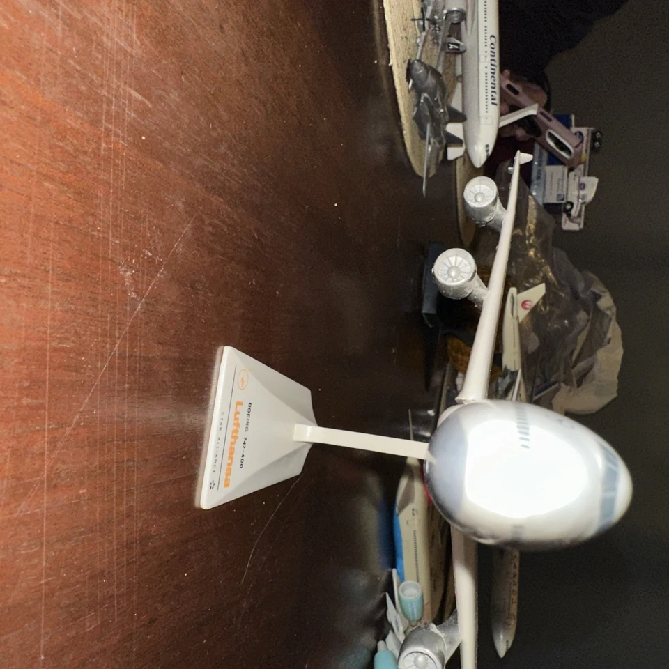 Herpa 1/200 Boeing 747-400 Lufthansa Star Alliance D-ABTH 550635 plastics - Image 3 of 4