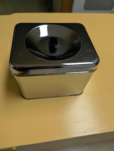 Rare Vintage Lincoln BeautyWare Chrome Coffee Metal Tin Canister Made in USA - Picture 2 of 13