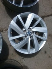 Wheel 17x7 Alloy 10 Spoke Fits 18-19 Passat 471233 Wheel 17x7 Alloy 10 Spoke Fits 18-19 Passat 471233