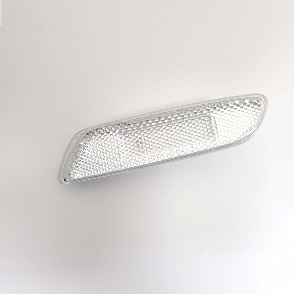 Rolls Royce Cullinan Front Left Side Marker Light White 63147953985