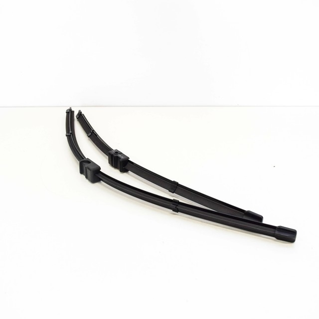OEM BMW X6 E71 Front Windscreen Wiper Blades Set RHD 61610034741