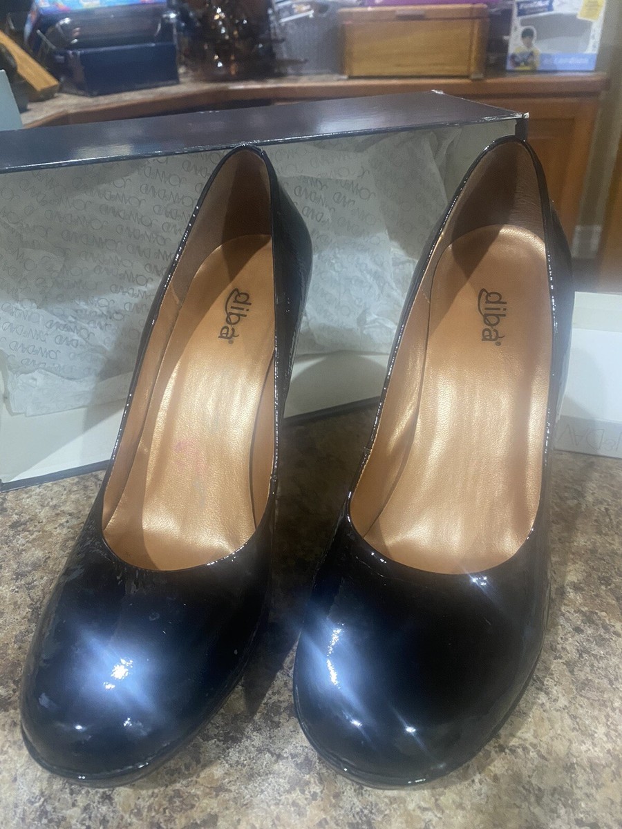 Diba Black Patent Leather Round Toe Heels Size 01503 MARDI