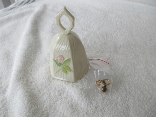 1984 Belleek Wild Irish Rose Bell~ Made in Ireland Limited + Rare~Coll. Society! - Picture 8 of 8