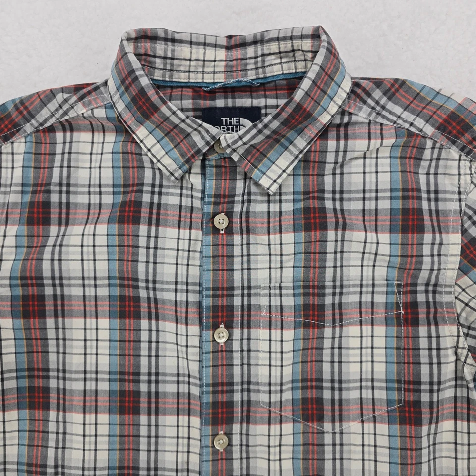 Camisa The North Face para hombre talla S a cuadros manga corta abotonada Foto 3 de 4