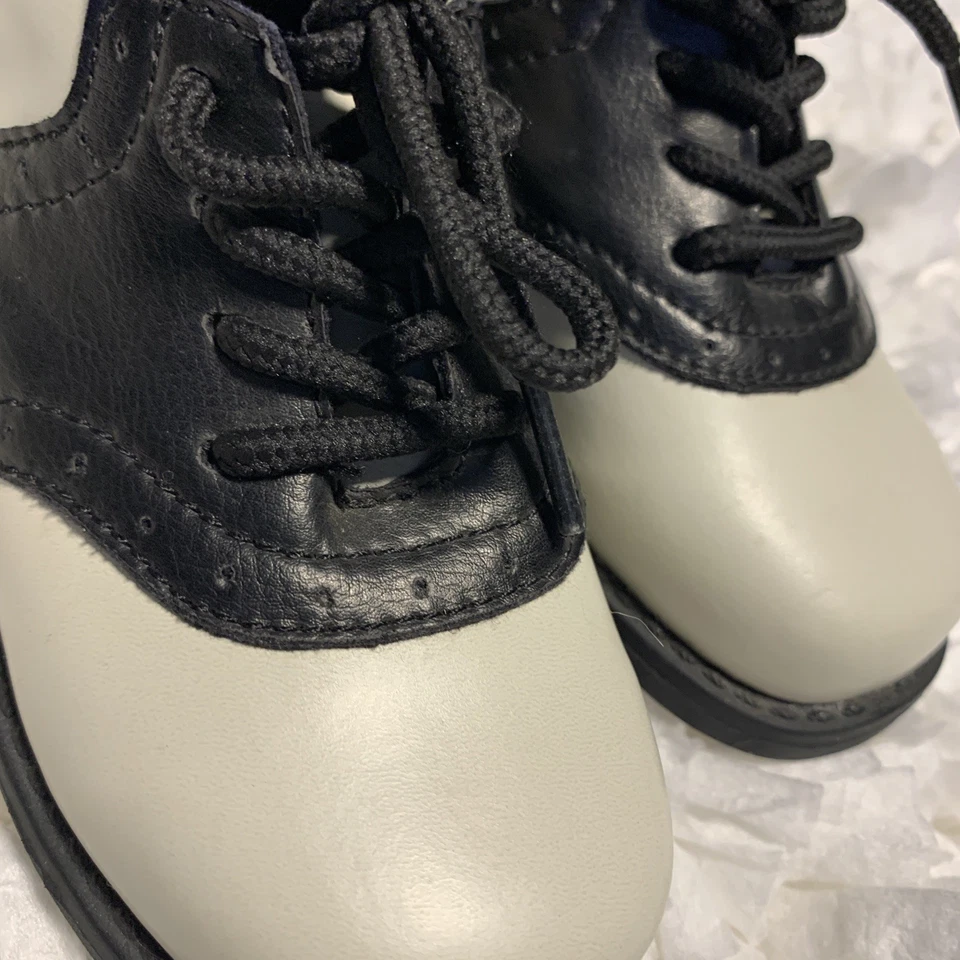 FootMates Niños Connor (Crudo/Real) Zapatos Escolares Clásicos 8 M Foto 2 de 4