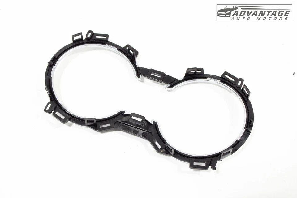 2018-2024 GMC TERRAIN CENTER CONSOLE DUAL CUP HOLDER DRINK TRAY BEZEL OEM - Image 4 of 4