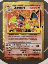 Carta Pokemon Charizard 4/102 Gold Classic 30°Anniversario NUOVA