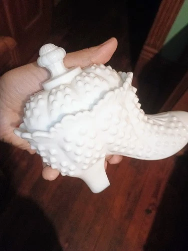 Fenton White Milk Glass Hobnail Shoe Figurine with Lid, Decorative Glossy Finish