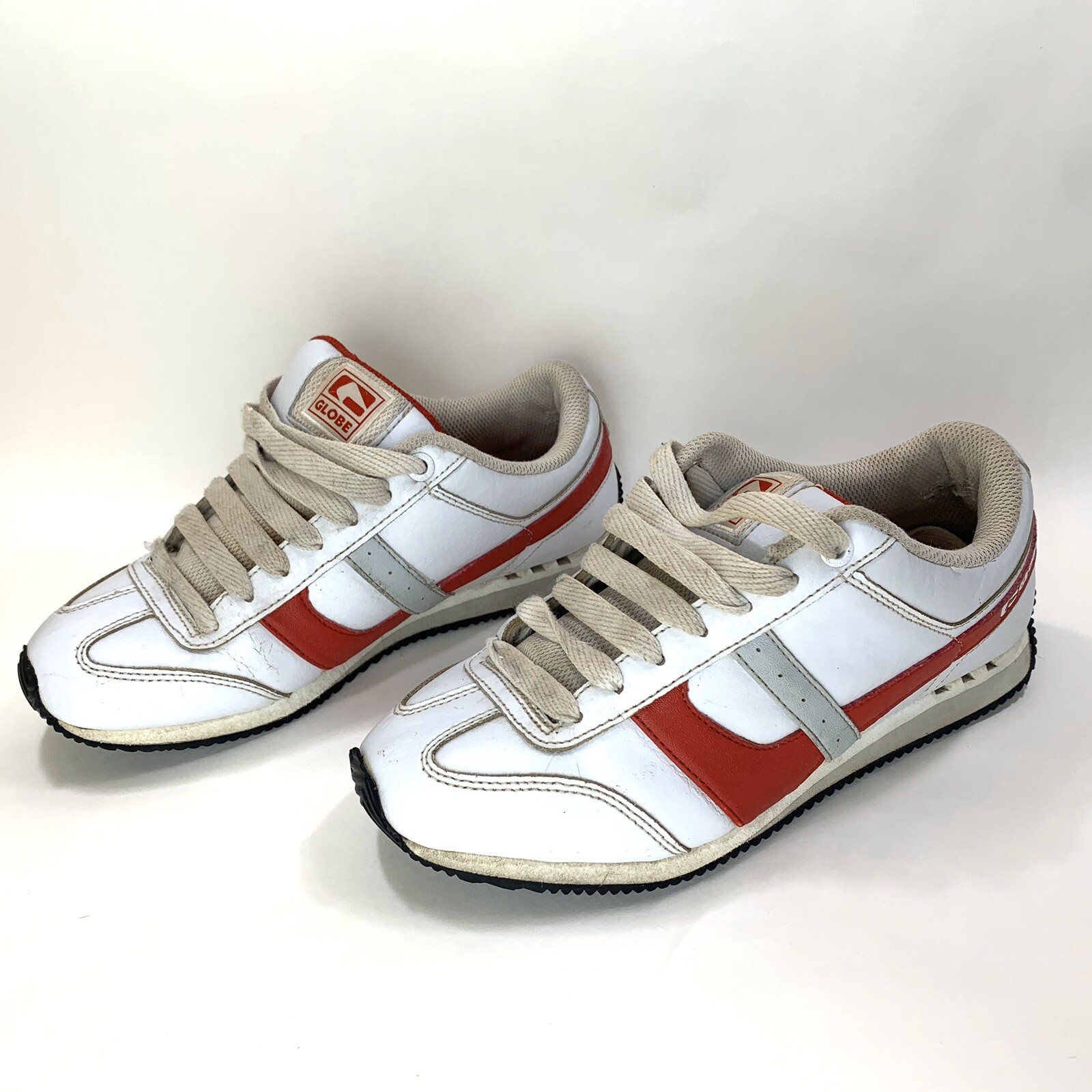 VTG Globe Skate Shoes 2000s Skater 