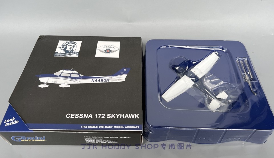 GeminiJets 1:72 Scale Cessna 172 Model Aircraft – Diecast Metal General Aviation Plane With Rolling Landing Gear (N4480R, Blue & White)