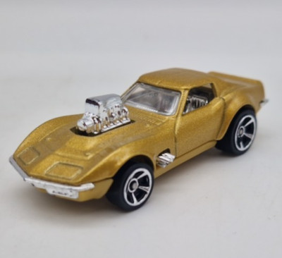 Hot Wheels Premium 68 Gas Monkey Garage Corvette Stingray Retro Entertainment