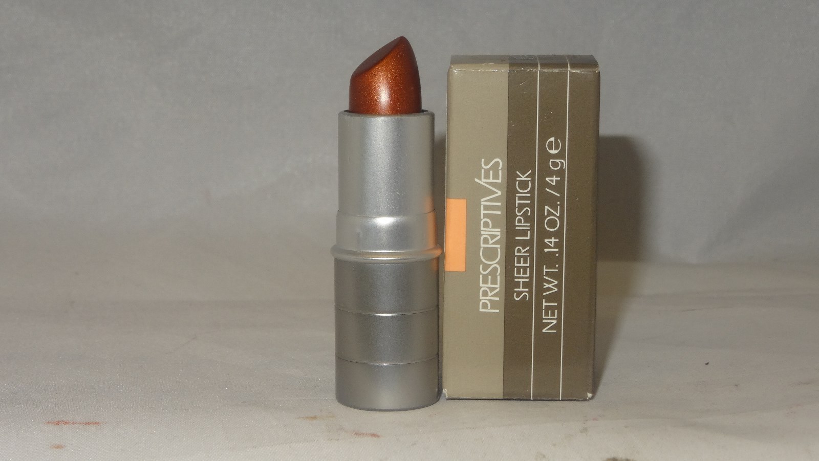 РЕКОМЕНДУЕМАЯ ПРОЗРАЧНАЯ ГУБНАЯ ПОМАДА FIG STAIN 06 .14 КОНЧИКОВ