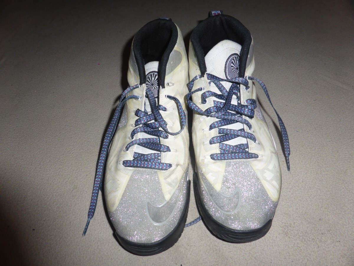 NIKE 744311-001 SHOES SIZE 12 UNTOUCHABLE VAPOR DESERT 